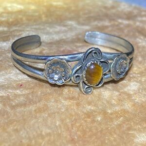 Vintage Navajo Tigers Eye Baby Cuff Bracelet